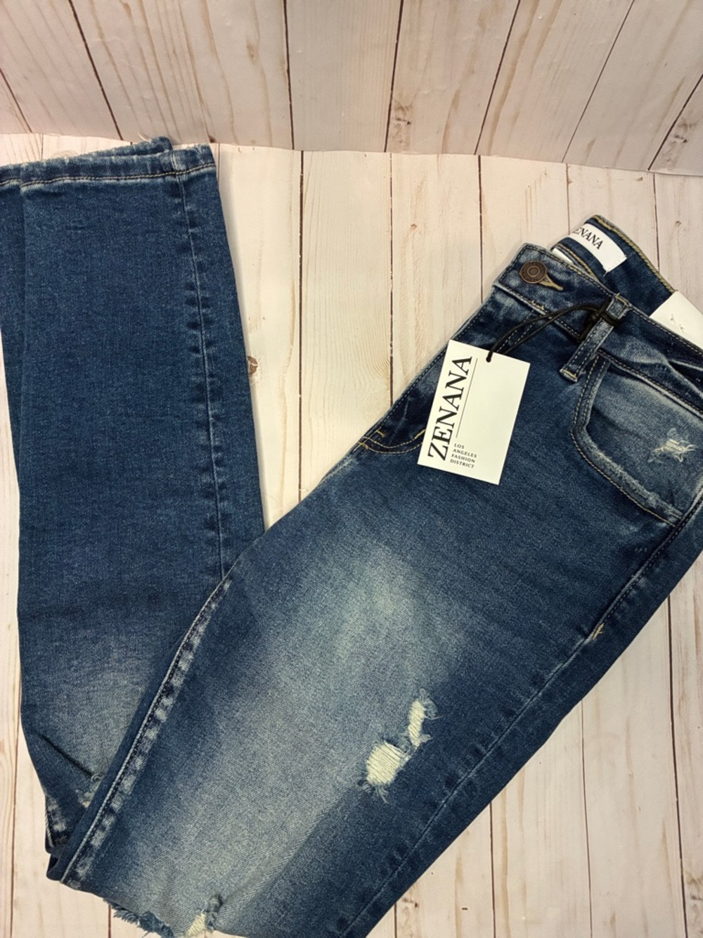 NWT Zenana Outfitters Distressed Skinny Jeans size 28